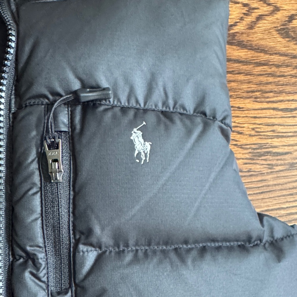 ☀️☀️Boys RALPH LAUREN Midnight Puffer Vest - Picture 2 of 5